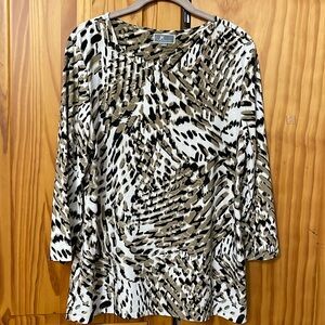 JM COLLECTION LEOPARD TOP WOMEN SZ L 3/4 SLEEVE STRETCH WRINKLE FREE BLOUSE
